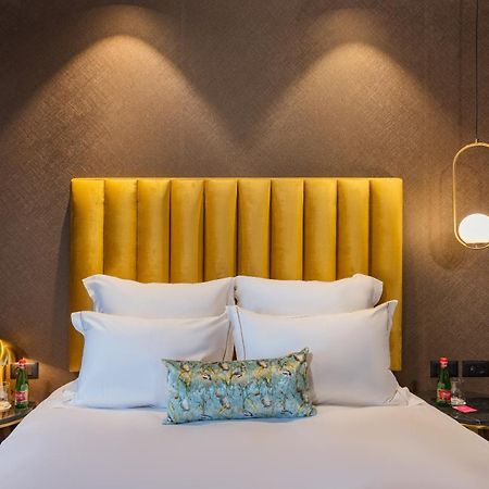 Brown Machne Yehuda Hotel Jerusalem Room photo