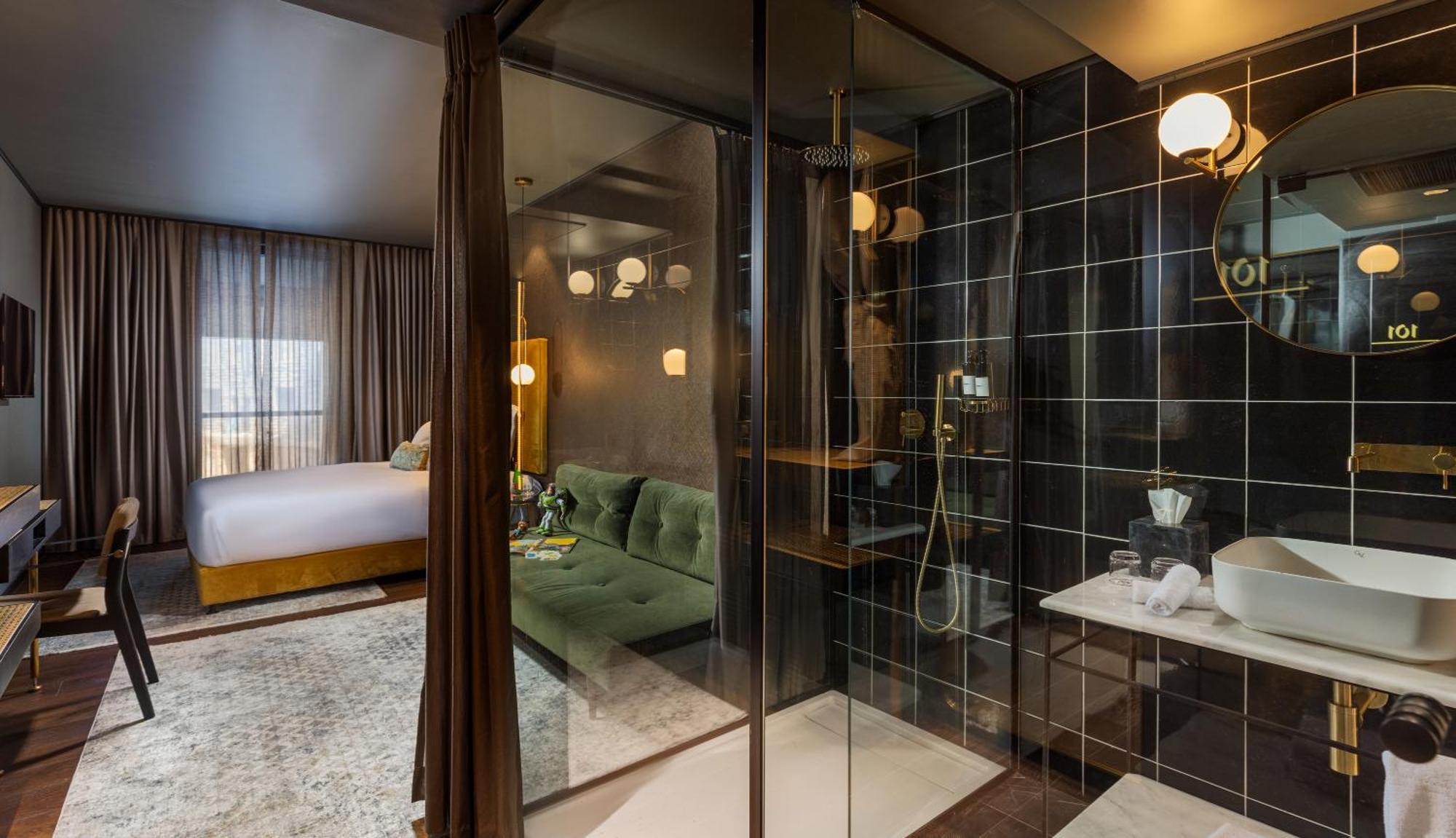 Brown Machne Yehuda Hotel Jerusalem Room photo